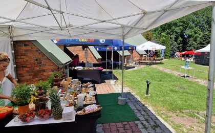 przyjecia_plenerowe_nad_jeziorem (105)